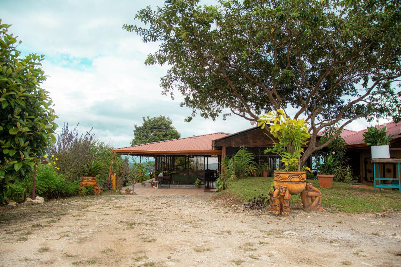Pacuare Mountain Lodge Tres Equis 外观 照片