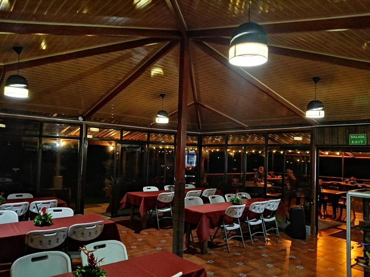 Pacuare Mountain Lodge Tres Equis 外观 照片