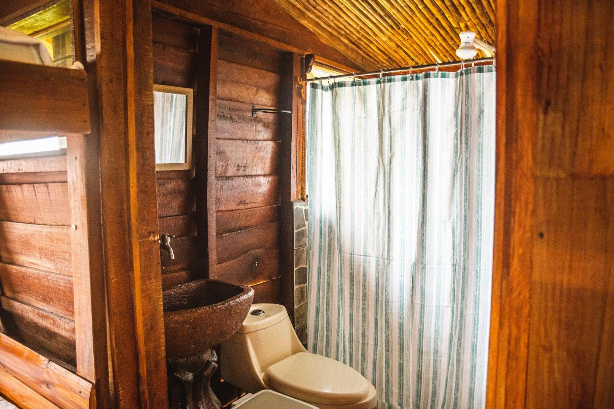 Pacuare Mountain Lodge Tres Equis 外观 照片
